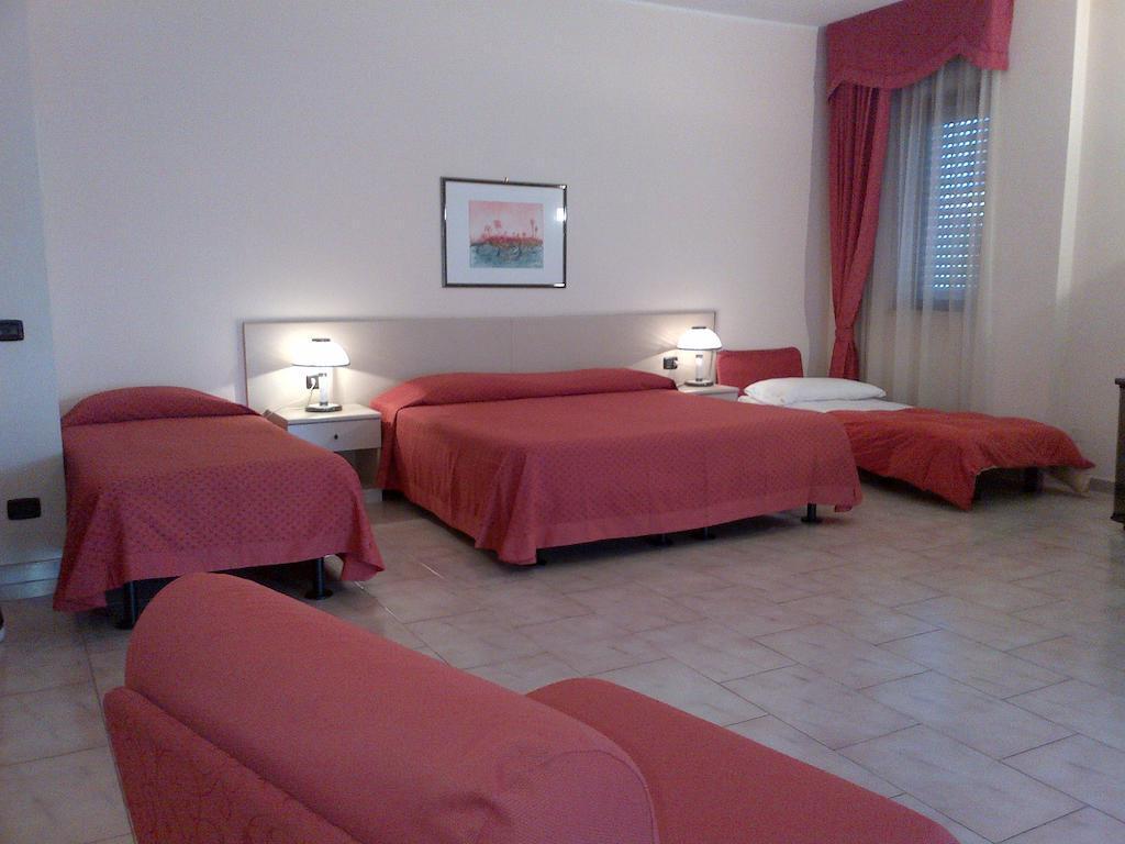 Rondo' Hotel 巴里 外观 照片