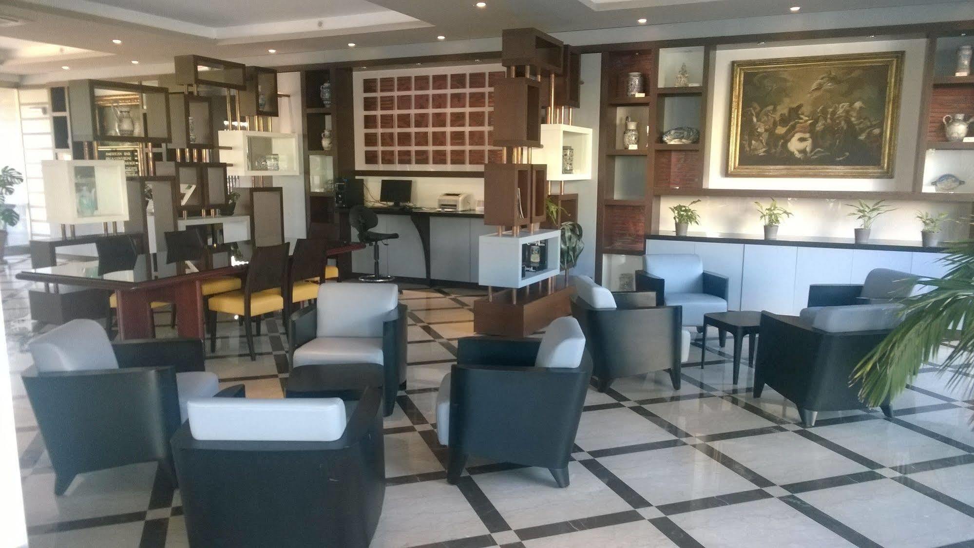 Rondo' Hotel 巴里 外观 照片